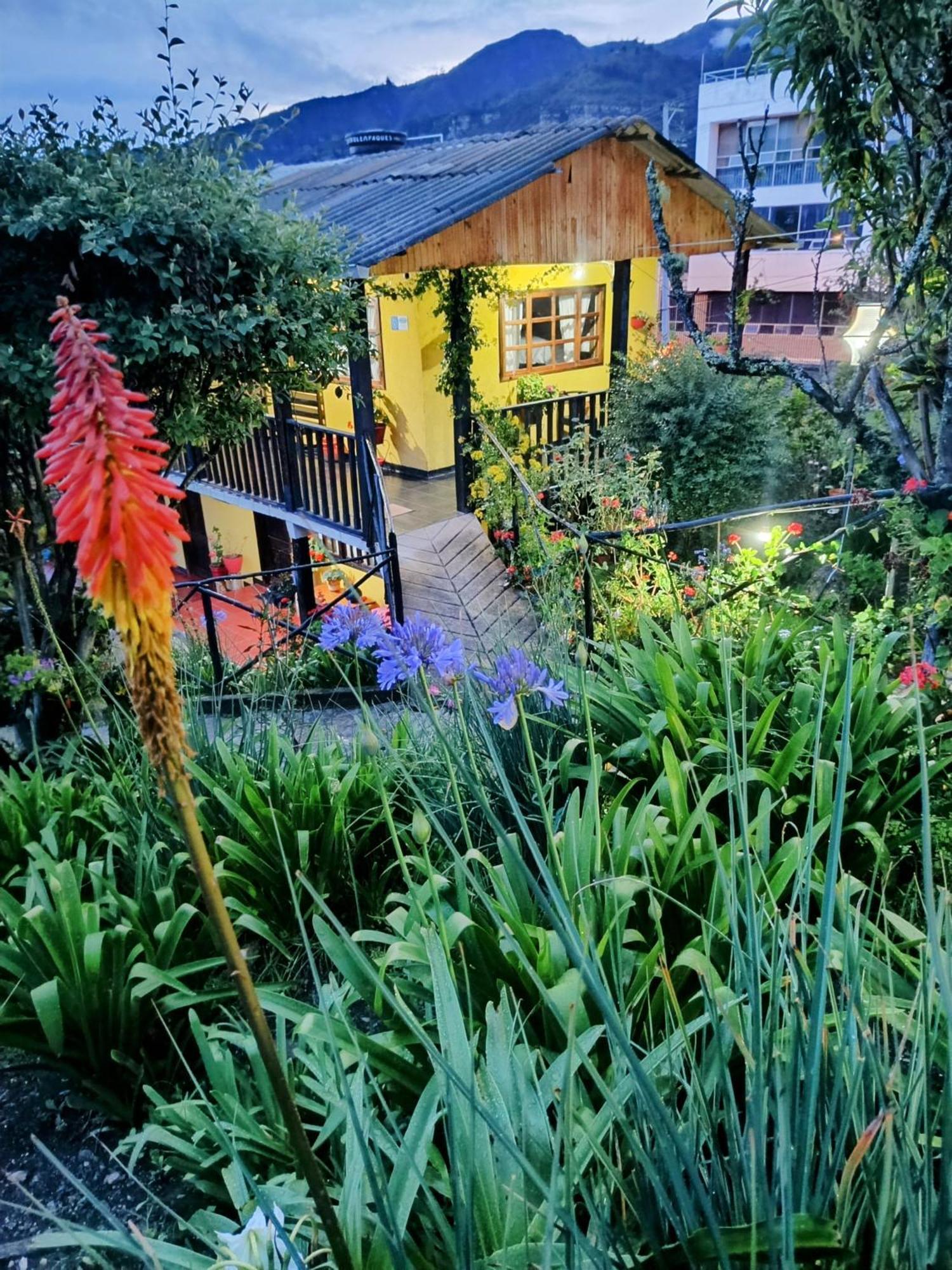 Hotel Brisas Del Nevado Guican Bagian luar foto